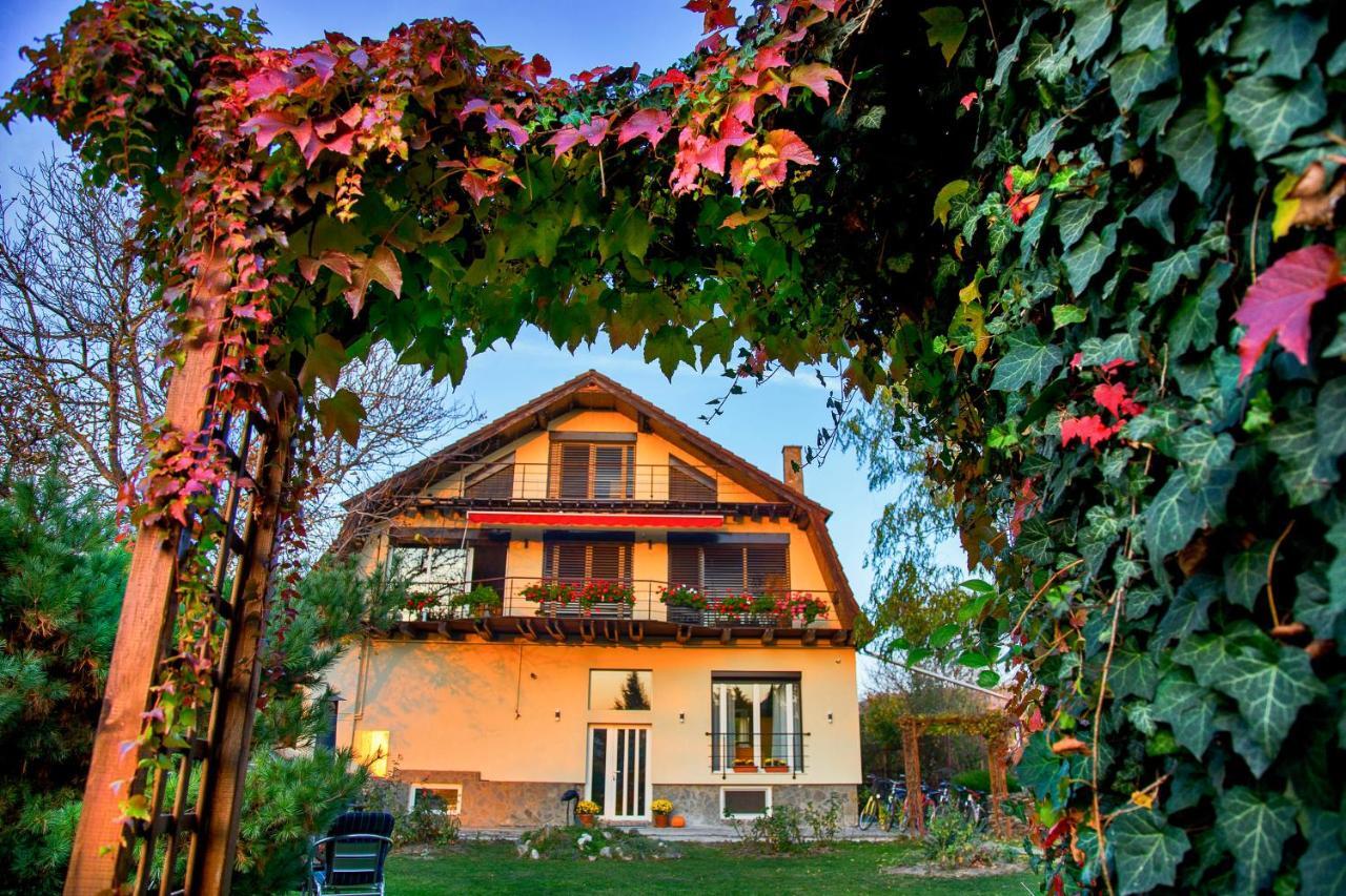Villa Umberti Сибиу Экстерьер фото
